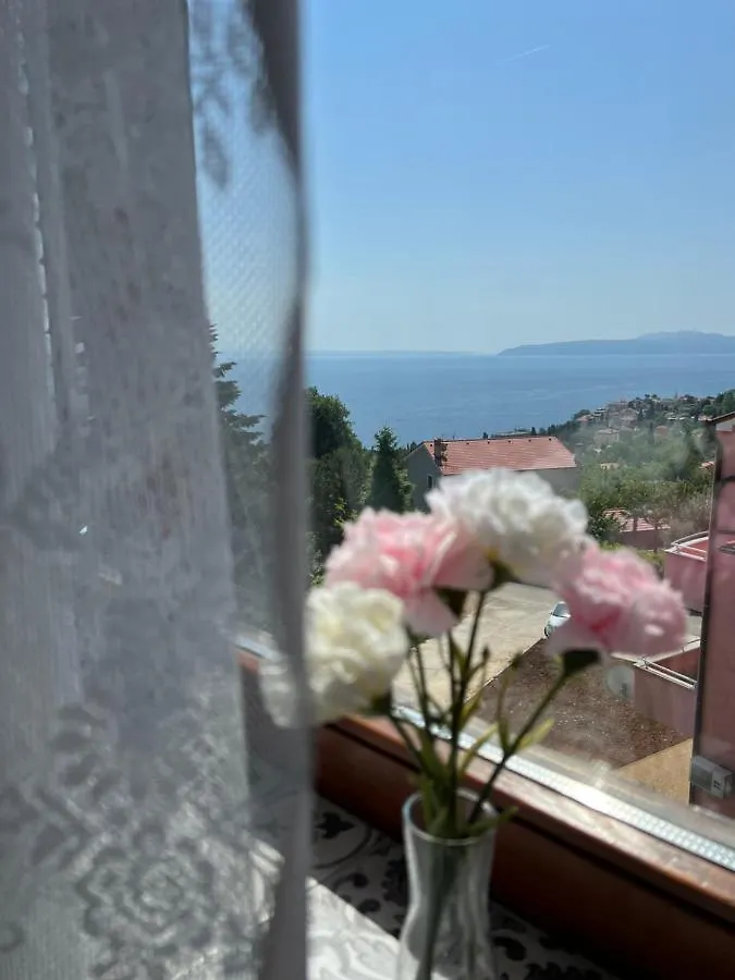 Apartamento Apartman Maroon Lovran